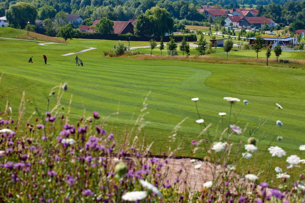 Hotel Alter Weissbraeu Bad Birnbach Buitenkant foto